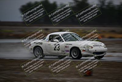 media/Nov-15-2025-CalClub SCCA (Sat) [[7bfa5a7151]]/Race/Group 4/